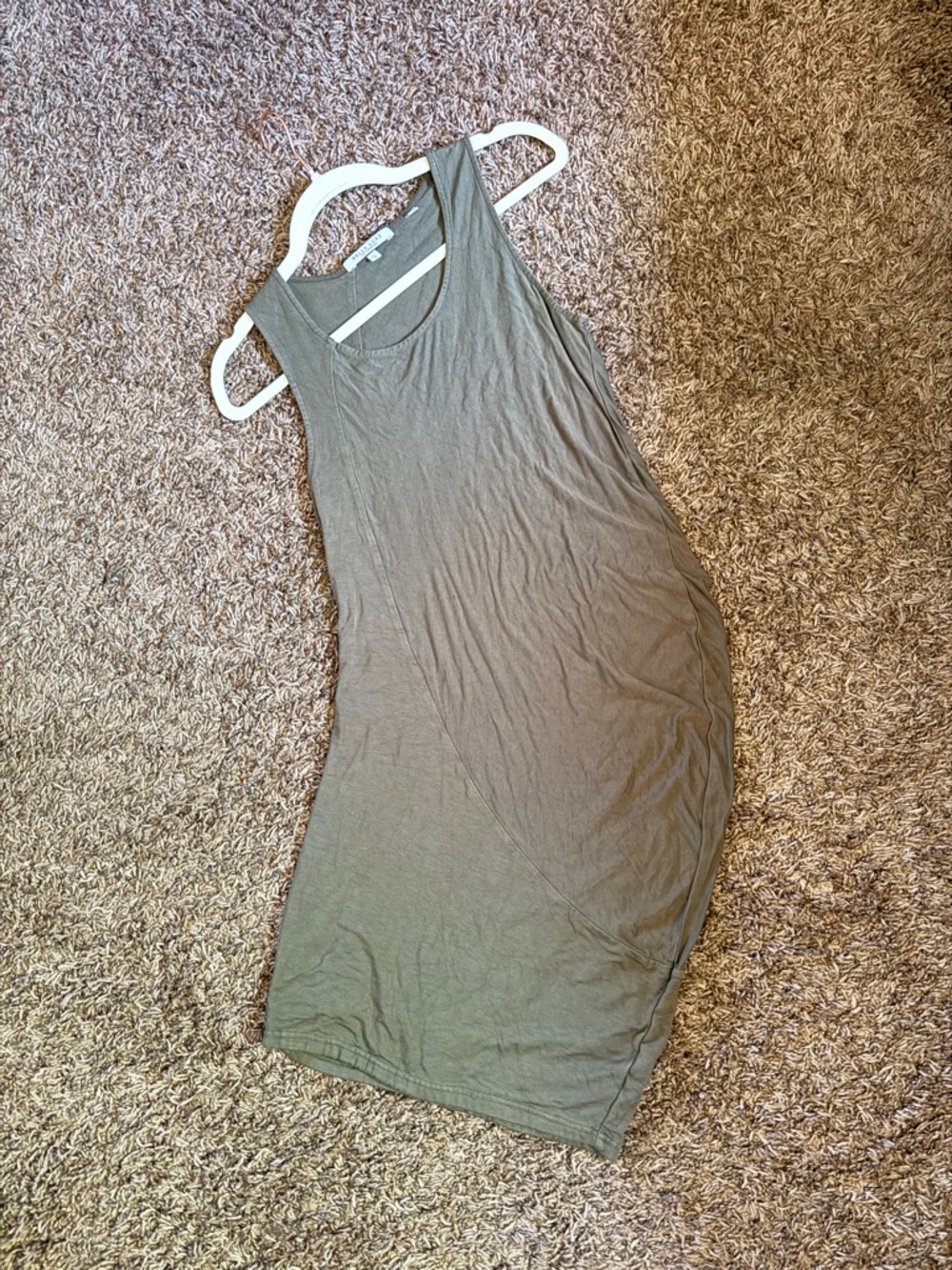 Bella Luxx Olive Green Scoop Neck Tank/E088